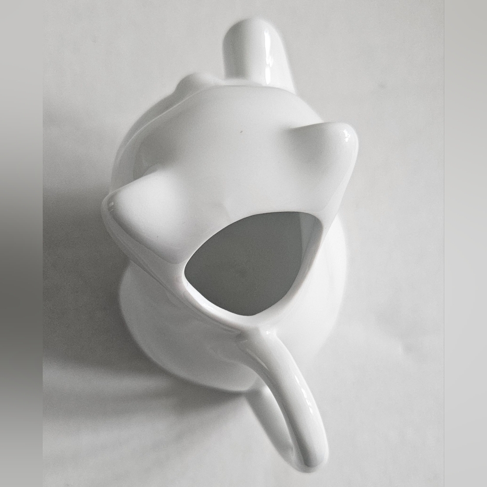 Mini Cat Shape Creamer White Glazed Porcelain Kitty Creamer - Picture 13 of 13